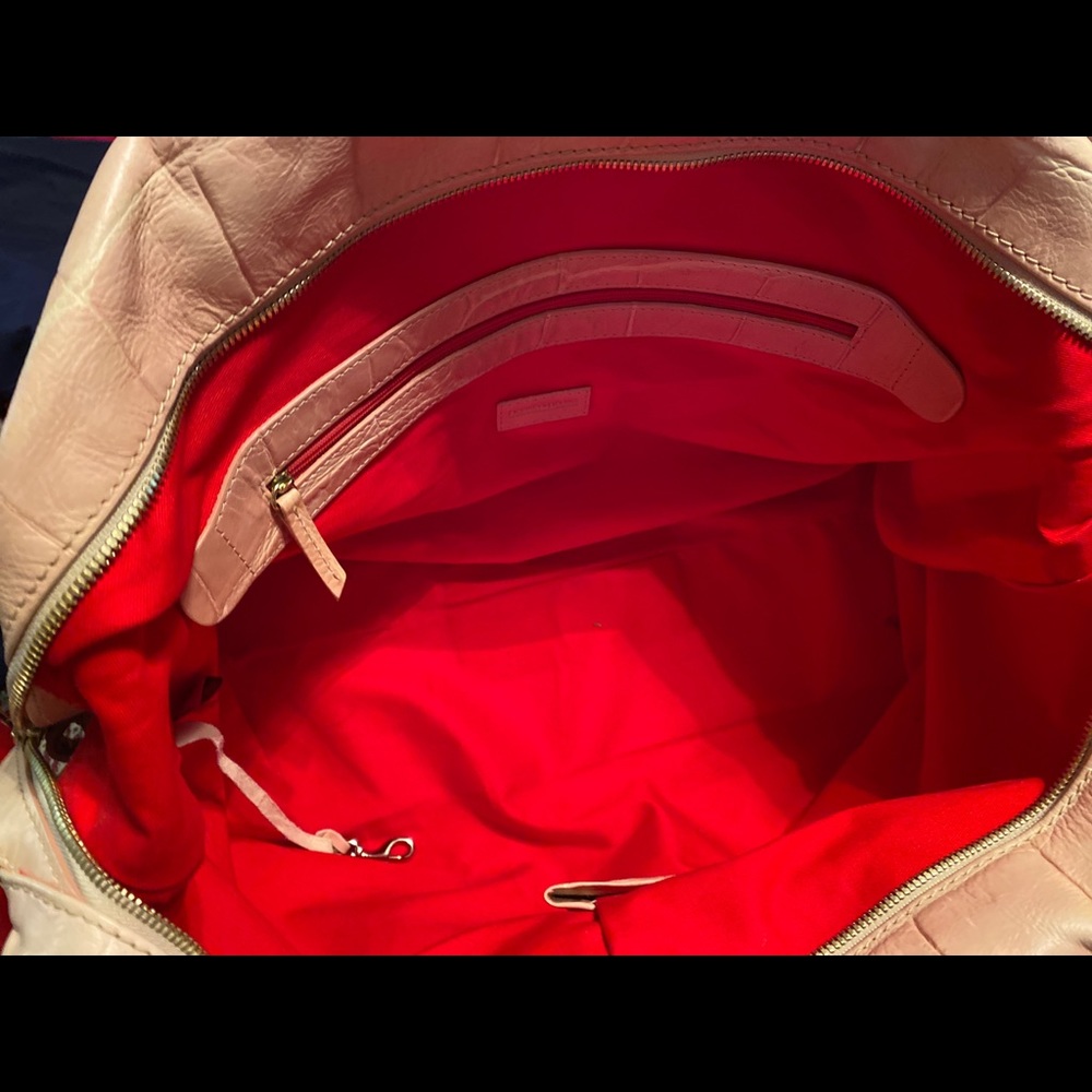 Dooney & Bourke